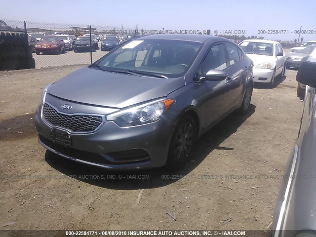 KNAFX4A68G5446424 - 2016 KIA FORTE LX GRAY photo 2