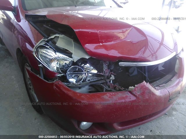 4T1CE38P86U683399 - 2006 TOYOTA CAMRY SOLARA SE/SLE RED photo 6