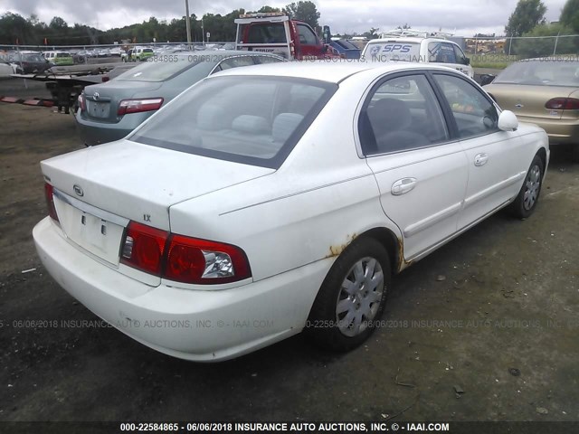 KNAGD126555386271 - 2005 KIA OPTIMA LX/EX WHITE photo 4