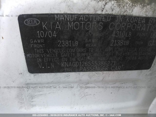 KNAGD126555386271 - 2005 KIA OPTIMA LX/EX WHITE photo 9