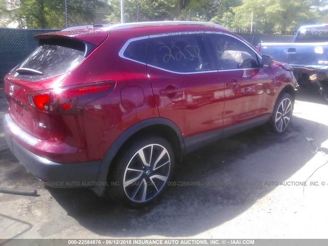 JN1BJ1CP4HW008389 - 2017 NISSAN ROGUE SPORT S/SV/SL BURGUNDY photo 4