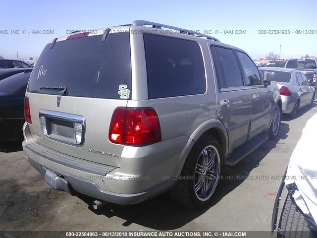 5LMFU27RX4LJ24045 - 2004 LINCOLN NAVIGATOR GOLD photo 4