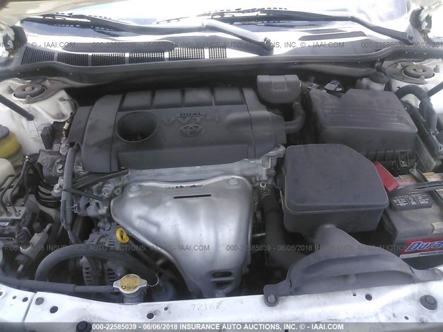 4T4BF3EK5BR134115 - 2011 TOYOTA CAMRY SE/LE/XLE WHITE photo 10