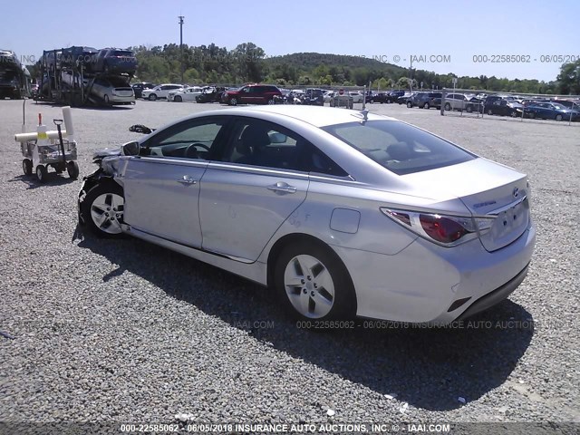 KMHEC4A41BA002256 - 2011 HYUNDAI SONATA HYBRID SILVER photo 3