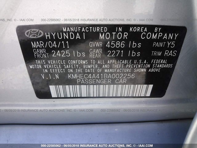 KMHEC4A41BA002256 - 2011 HYUNDAI SONATA HYBRID SILVER photo 9