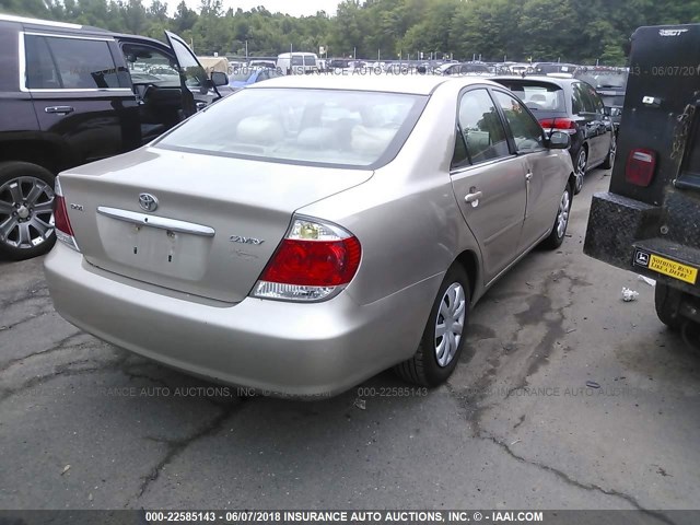 4T1BE32K75U026648 - 2005 TOYOTA CAMRY LE/XLE/SE თაფლისფერი ფოტო 4