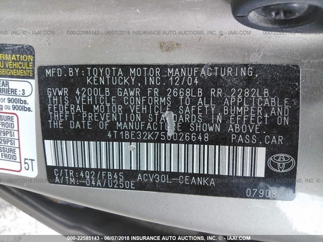 4T1BE32K75U026648 - 2005 TOYOTA CAMRY LE/XLE/SE თაფლისფერი ფოტო 9