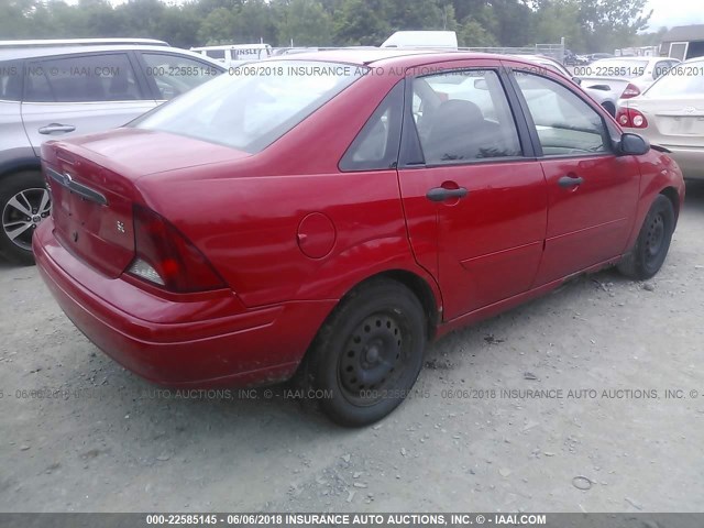 1FAFP34384W111187 - 2004 FORD FOCUS SE COMFORT/SE SPORT RED photo 4