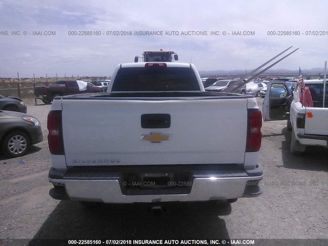 1GC0CUEG0HZ283012 - 2017 CHEVROLET SILVERADO C2500 HEAVY DUTY WHITE photo 8