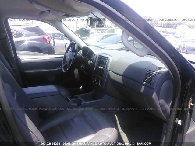 1FMZU73K53UB22251 - 2003 FORD EXPLORER XLT/XLT SPORT/NBX BLACK photo 5