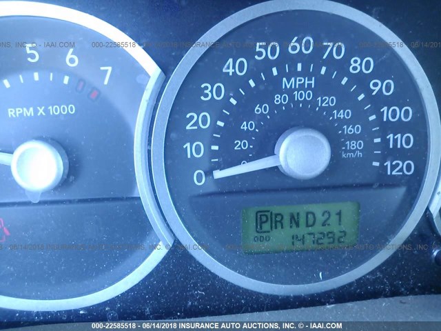 4M2YU56166KJ01362 - 2006 MERCURY MARINER GRAY photo 7