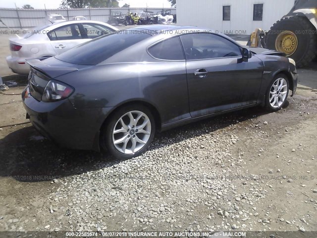 KMHHN66F08U284121 - 2008 HYUNDAI TIBURON GT/SE/GT LIMITED GRAY photo 4