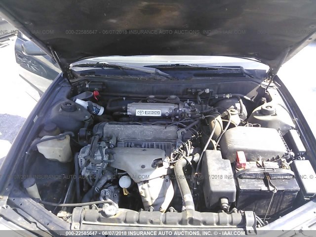 4T1BG12K8TU831022 - 1996 TOYOTA CAMRY DX/LE/XLE მწვანე ფოტო 10