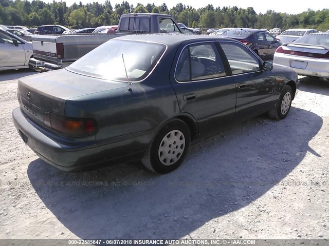 4T1BG12K8TU831022 - 1996 TOYOTA CAMRY DX/LE/XLE მწვანე ფოტო 4