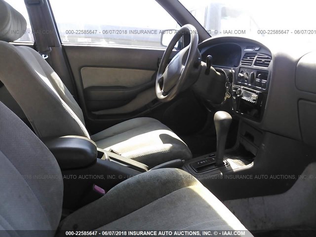 4T1BG12K8TU831022 - 1996 TOYOTA CAMRY DX/LE/XLE მწვანე ფოტო 5