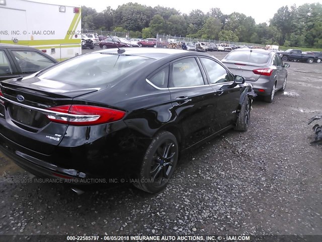 3FA6P0LU2JR132074 - 2018 FORD FUSION SE HYBRID BLACK photo 4