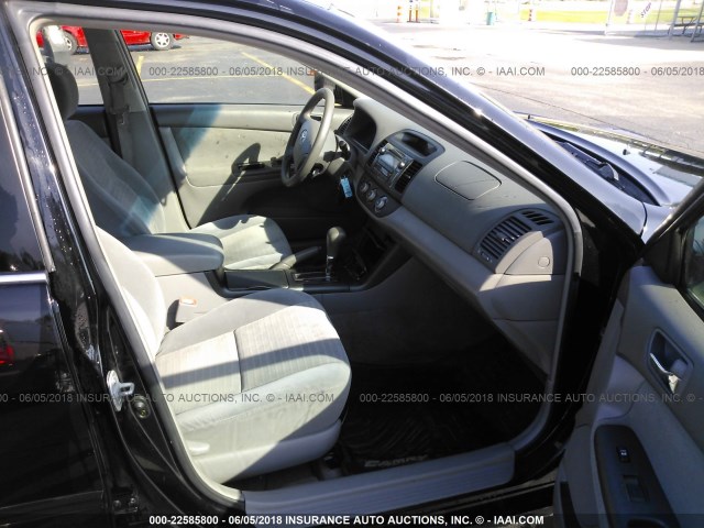 4T1BE32K76U133135 - 2006 TOYOTA CAMRY LE/XLE/SE BLACK photo 5