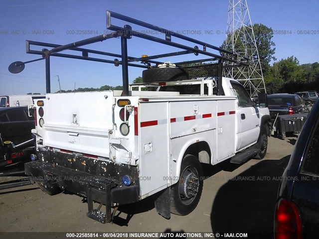 1GBHK34U36E247069 - 2006 CHEVROLET SILVERADO K3500 WHITE photo 4