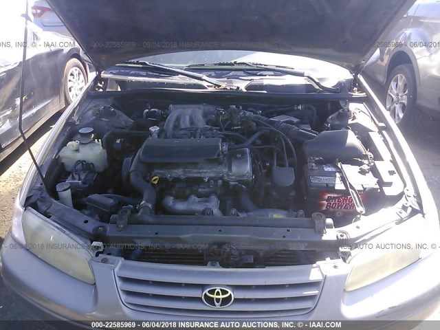 4T1BF28K2WU046290 - 1998 TOYOTA CAMRY CE/LE/XLE TAN photo 10