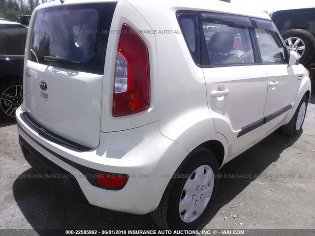 KNDJT2A50D7494259 - 2013 KIA SOUL CREAM photo 6