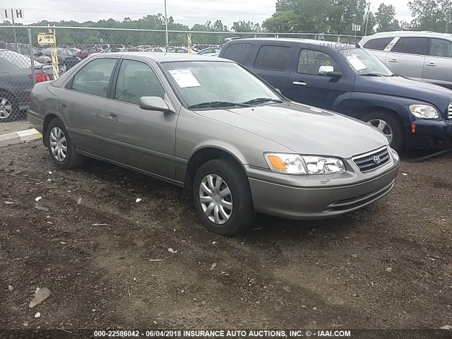 4T1BF22K0YU093247 - 2000 TOYOTA CAMRY LE/XLE GRAY photo 1