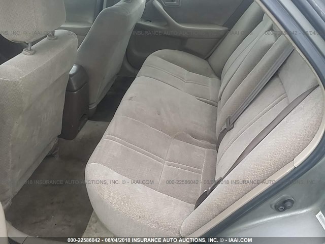4T1BF22K0YU093247 - 2000 TOYOTA CAMRY LE/XLE رمادي صورة 8