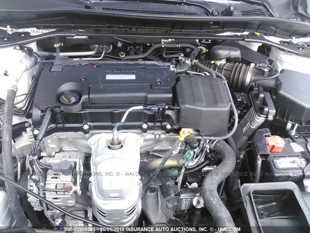 1HGCR2F5XHA068461 - 2017 HONDA ACCORD SPORT 白色 照片 10