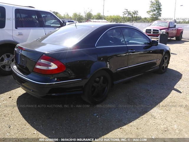 WDBTJ75J54F064251 - 2004 MERCEDES-BENZ CLK 500 BLACK photo 4