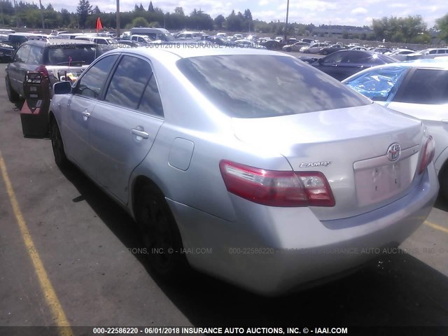 JTNBE46K673067880 - 2007 TOYOTA CAMRY NEW GENERAT CE/LE/XLE/SE SILVER photo 3