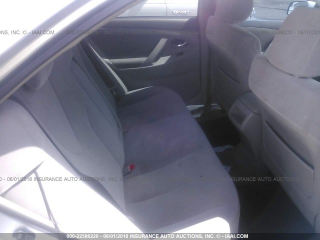 JTNBE46K673067880 - 2007 TOYOTA CAMRY NEW GENERAT CE/LE/XLE/SE SILVER photo 8