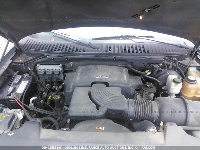 1FMPU15L63LA61847 - 2003 FORD EXPEDITION XLT ნაცრისფერი ფოტო 10