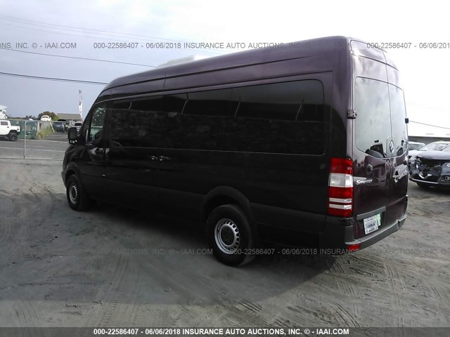 WDZPE8CC0D5732156 - 2013 MERCEDES-BENZ SPRINTER 2500 MAROON photo 3