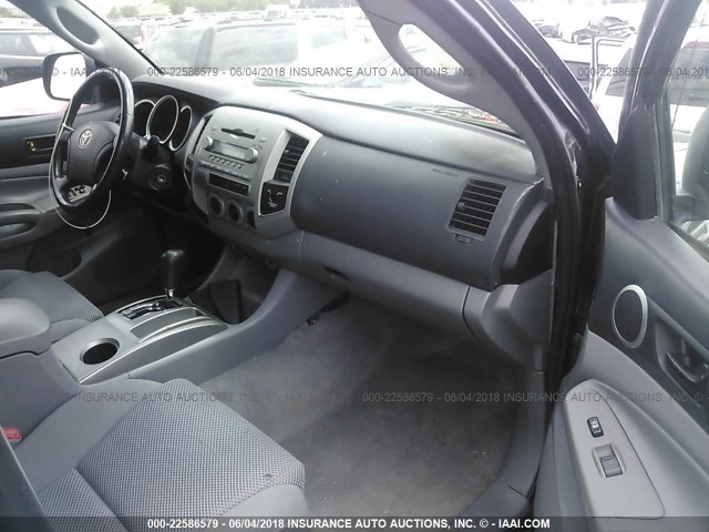 5TEUU42N15Z109144 - 2005 TOYOTA TACOMA ACCESS CAB Schwarz Foto 5