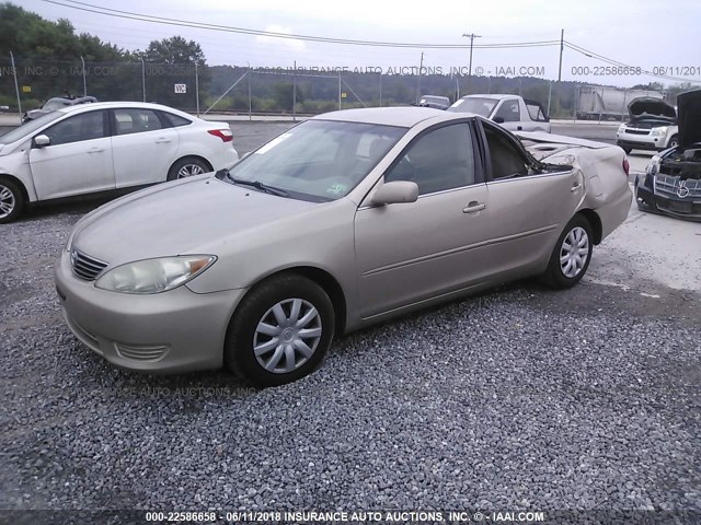 4T1BE32K95U035559 - 2005 TOYOTA CAMRY LE/XLE/SE ოქროსფერი ფოტო 2