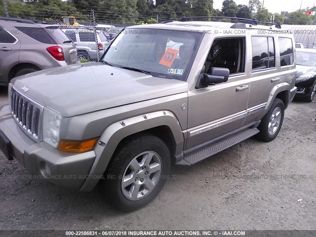 1J8HG58206C125307 - 2006 JEEP COMMANDER LIMITED TAN photo 2