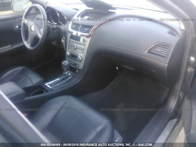 1G1ZE5E15BF207340 - 2011 CHEVROLET MALIBU LTZ BLACK photo 5