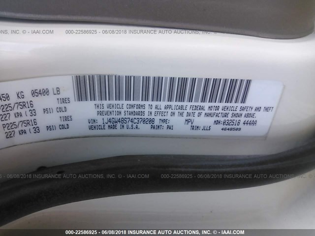 1J4GW48S74C370208 - 2004 JEEP GRAND CHEROKEE LAREDO/COLUMBIA/FREEDOM 白色 照片 9