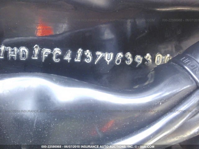 1HD1FC4137Y639300 - 2007 HARLEY-DAVIDSON FLHTCUI BLACK photo 10