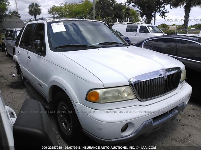 5LMEU27A9YLJ26638 - 2000 LINCOLN NAVIGATOR 白色 照片 1