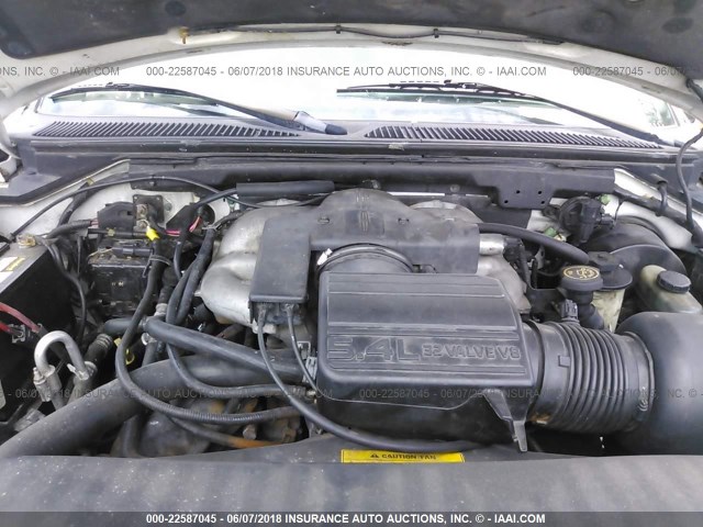 5LMEU27A9YLJ26638 - 2000 LINCOLN NAVIGATOR 白色 照片 10