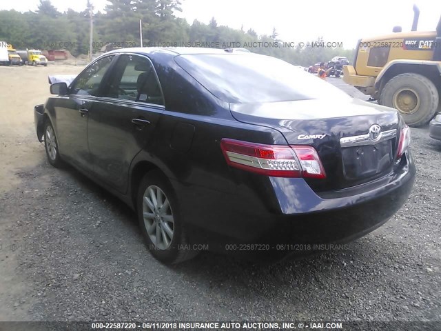 4T4BF3EK0AR061699 - 2010 TOYOTA CAMRY SE/LE/XLE BLACK photo 3