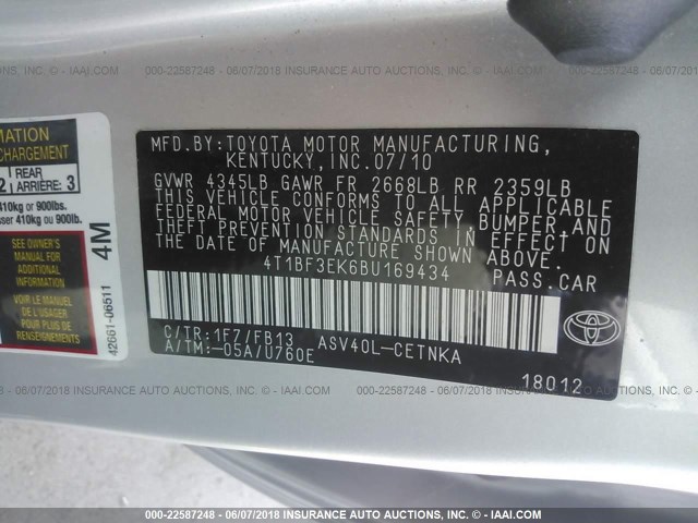 4T1BF3EK6BU169434 - 2011 TOYOTA CAMRY SE/LE/XLE SILVER photo 9