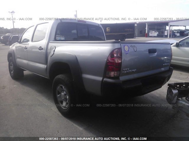 5TFJX4GN7EX035514 - 2014 TOYOTA TACOMA DOUBLE CAB SILVER photo 3