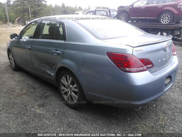 4T1BK36B68U284179 - 2008 TOYOTA AVALON XL/XLS/TOURING/LIMITED Light Blue photo 3