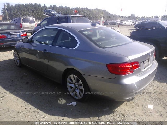 WBAKF3C57DJ385439 - 2013 BMW 328 XI GRAY photo 3