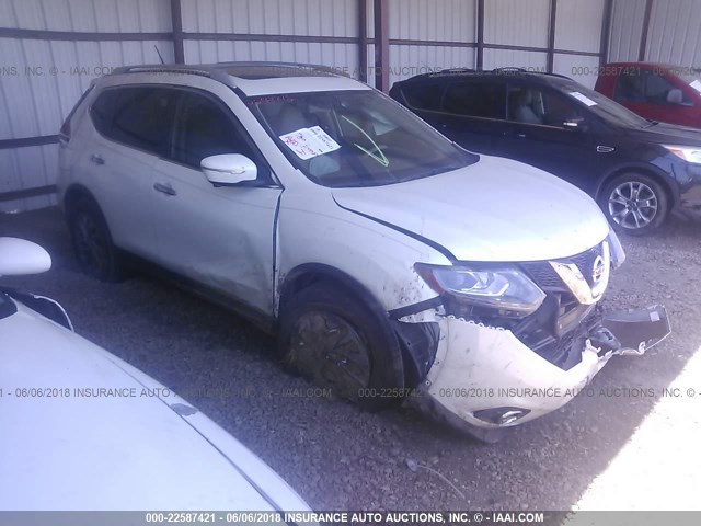 5N1AT2MT9FC906873 - 2015 NISSAN ROGUE S/SL/SV WHITE photo 1