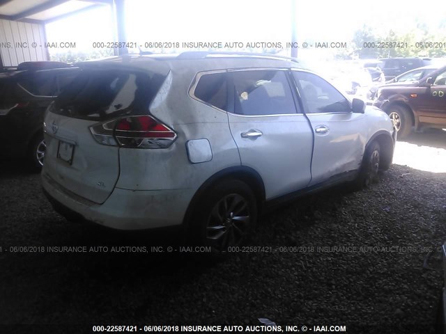 5N1AT2MT9FC906873 - 2015 NISSAN ROGUE S/SL/SV WHITE photo 4