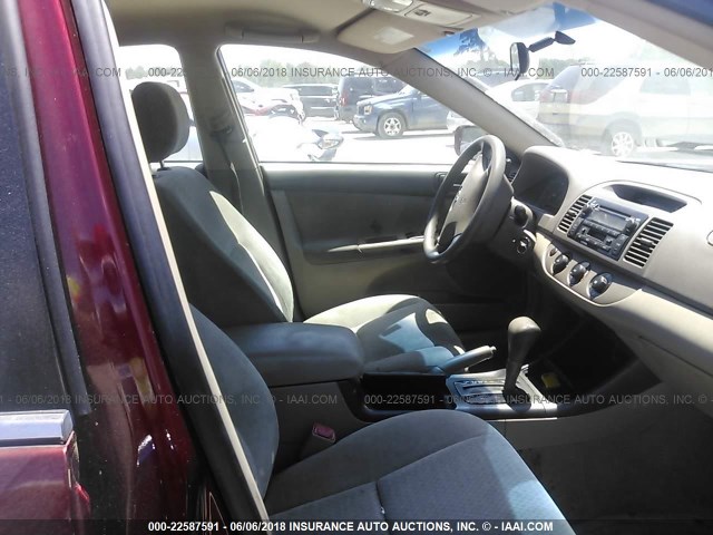 4T1BE32K64U349670 - 2004 TOYOTA CAMRY LE/XLE/SE 勃艮第红 照片 5