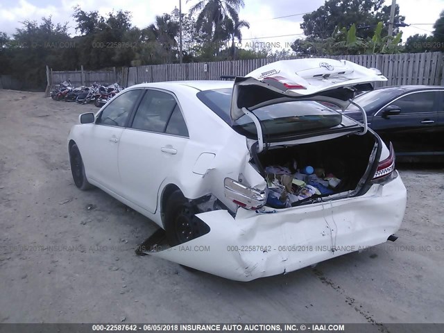 4T4BF3EK1AR004685 - 2010 TOYOTA CAMRY SE/LE/XLE 白色 照片 3