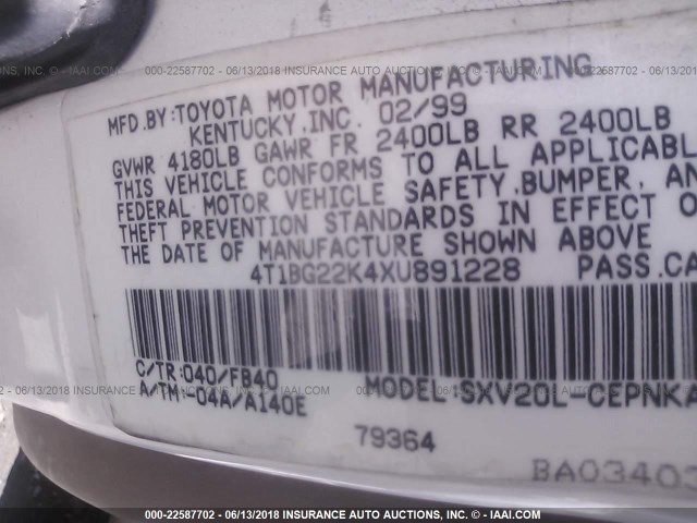 4T1BG22K4XU891228 - 1999 TOYOTA CAMRY CE/LE/XLE WHITE photo 9